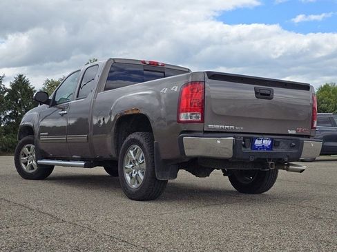 Used 2013 GMC Sierra 1500 SLT w/ Chrome Essentials Package AWD/4WD image 14