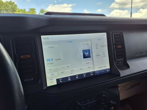 Used 2024 Ford Bronco Badlands AWD/4WD image 4