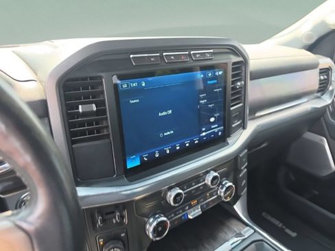 Used 2022 Ford F150 Lariat w/ Equipment Group 502A High AWD/4WD image 23