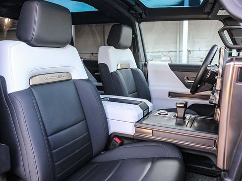 Used 2022 GMC Hummer EV Edition 1 w/ LPO, Illumination Package AWD/4WD image 17