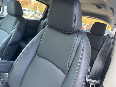 Used 2026 Honda Odyssey EX-L image 4