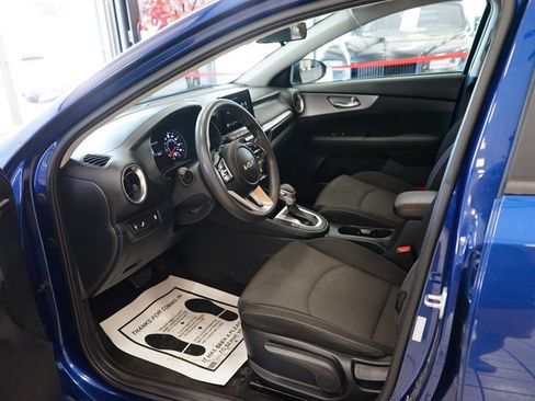 Used 2022 Kia Forte LXS w/ LXS Technology Package FWD image 23