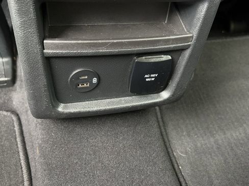 Used 2022 Ford Edge SEL w/ Convenience Package image 22