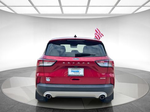 Used 2021 Ford Escape SEL image 4