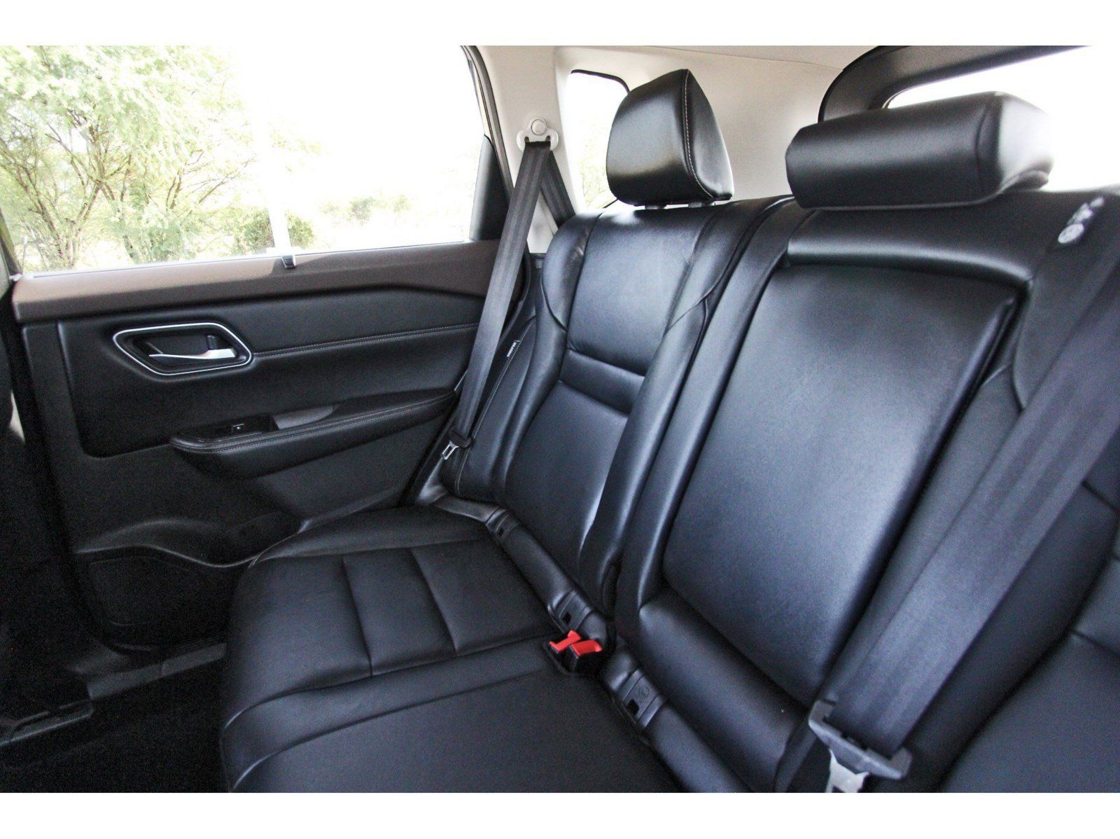 Used 2021 Nissan Rogue SL FWD image 12