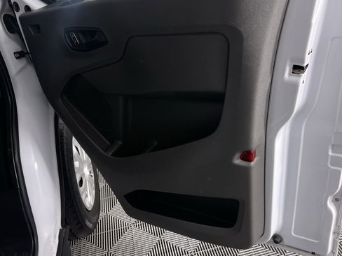 Used 2023 Ford Transit 350 XLT image 30