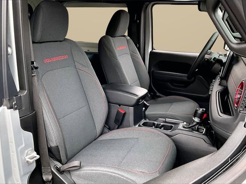 Used 2024 Jeep Wrangler Rubicon w/ Safety Group image 21