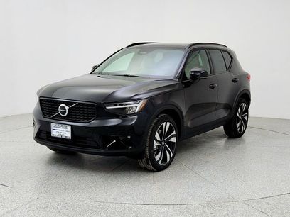 New 2026 Volvo XC40 B5 Plus w/ Climate Package