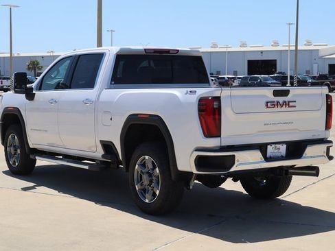 New 2025 GMC Sierra 2500 SLT w/ Texas SLT Premium Package image 6