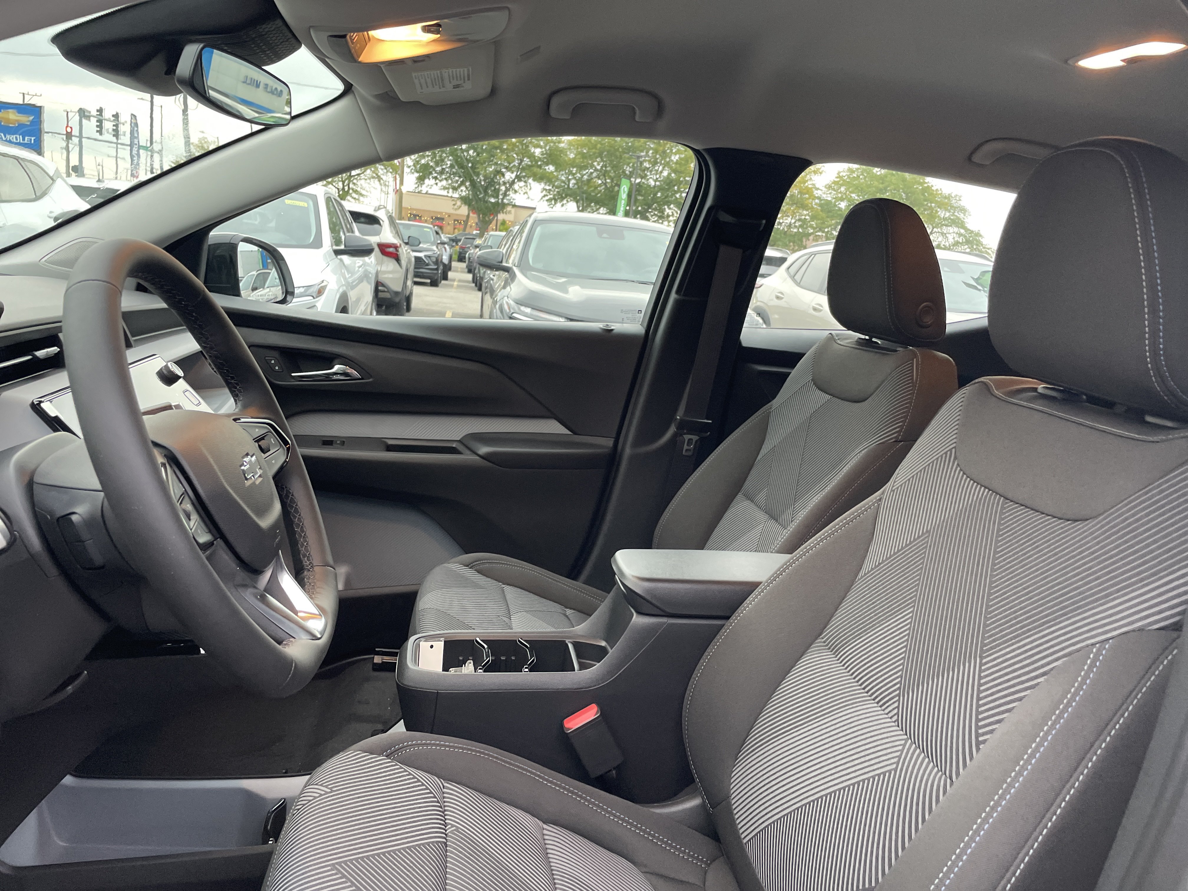 New 2027 Chevrolet Bolt LT w/ Comfort Package FWD image 16