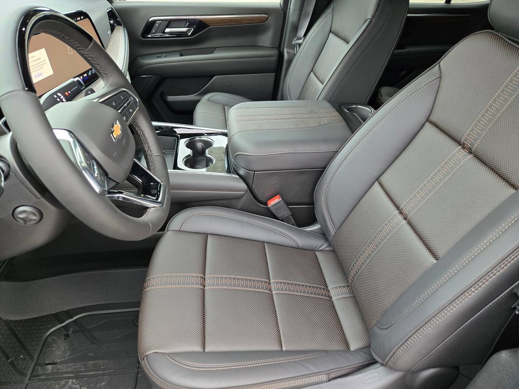 New 2026 Chevrolet Tahoe High Country AWD/4WD image 11