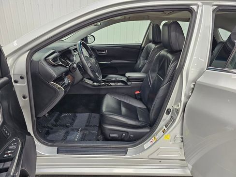 Used 2013 Toyota Avalon XLE Touring image 12