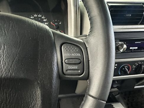 Used 2006 Jeep Wrangler Unlimited AWD/4WD image 28