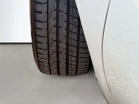 Used 2016 Alfa Romeo 4C Base w/ Convenience Group - Coupe image 32