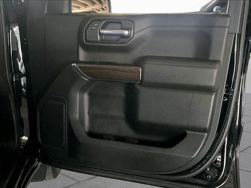 Used 2022 Chevrolet Silverado 1500 RST RWD image 21