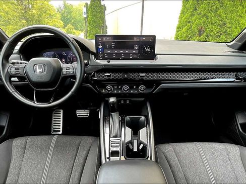 Used 2023 Honda Accord Sport image 29