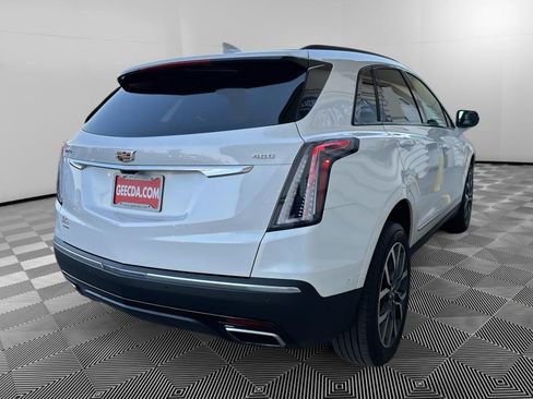 Used 2025 Cadillac XT5 Sportv w/ Technology Package AWD/4WD image 4