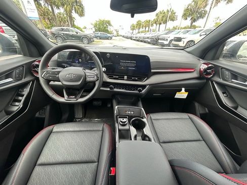 New 2026 Chevrolet Equinox RS w/ Convenience Package III AWD/4WD image 21