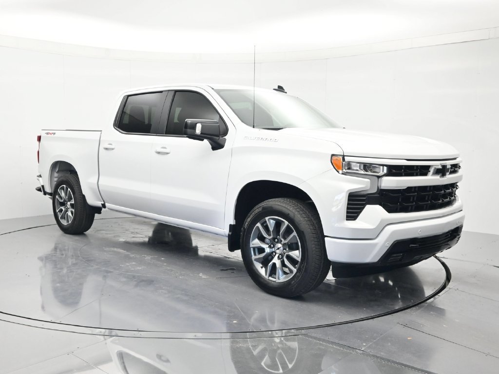 New 2026 Chevrolet Silverado 1500 RST w/ Safety Package AWD/4WD image 3