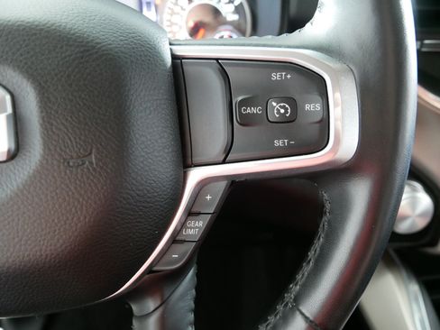Used 2021 RAM 1500 Laramie AWD/4WD image 28