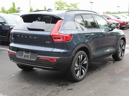 New 2026 Volvo XC40 B5 Ultra w/ Protection Package Premier image 3