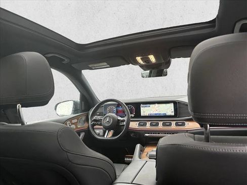Certified 2025 Mercedes-Benz GLS 450 4MATIC image 21