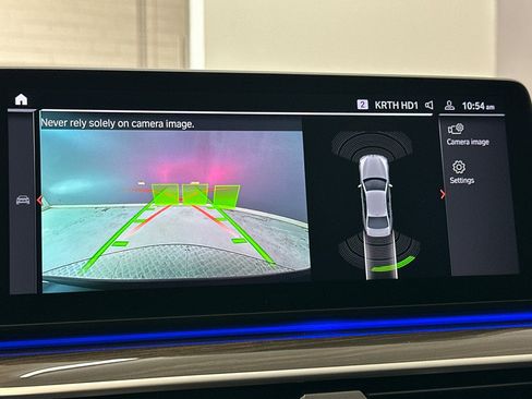 Used 2023 BMW 540i 540i w/ M Sport Package image 24