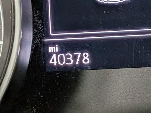 Used 2019 Volkswagen Golf S image 26