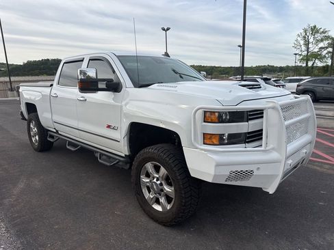 Used 2018 Chevrolet Silverado 2500 LTZ w/ Duramax Plus Package image 3