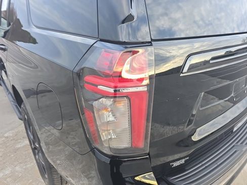 Used 2021 Chevrolet Tahoe RST w/ Luxury Package image 32