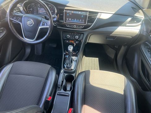 Used 2019 Buick Encore Preferred AWD/4WD image 17