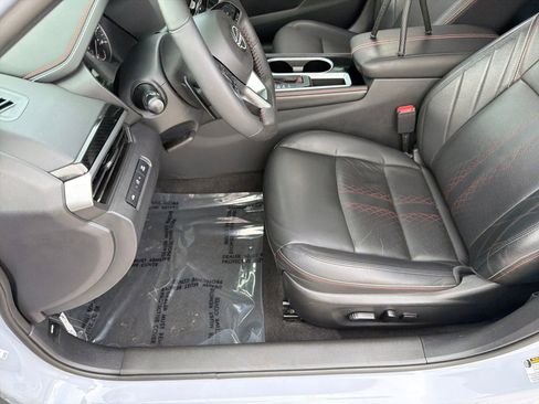 Used 2023 Nissan Altima 2.5 SR w/ SR Premium Package image 19