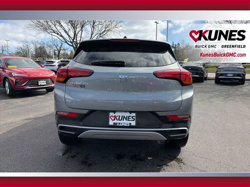 Used 2025 Buick Encore GX Preferred image 8