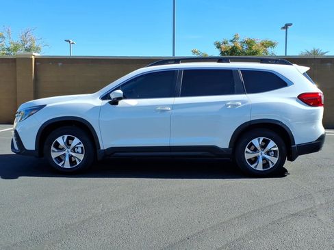 Certified 2025 Subaru Ascent Premium w/ Premium Package image 4