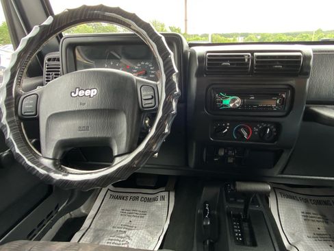 Used 2004 Jeep Wrangler X w/ Wheel Plus Group AWD/4WD image 14