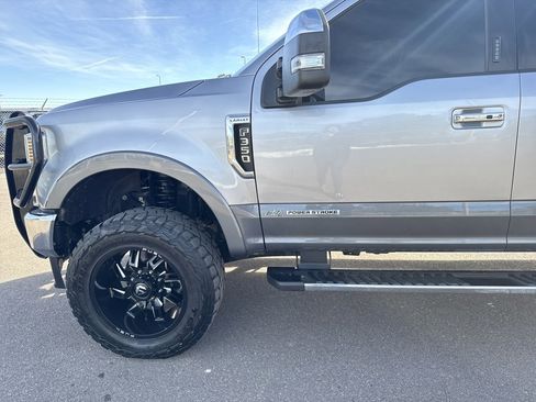 Used 2021 Ford F350 Lariat w/ Lariat Ultimate Package image 33