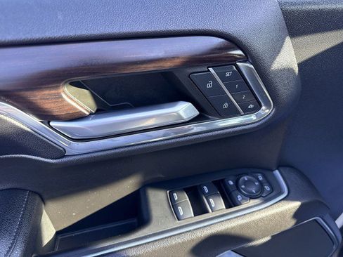 Certified 2023 GMC Sierra 1500 SLT w/ Max Trailering Package image 15