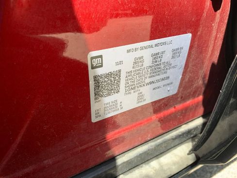 Used 2022 Chevrolet Traverse Premier w/ Redline Edition image 38