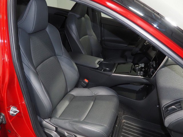Used 2023 Subaru Solterra Touring AWD/4WD image 2