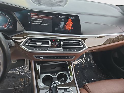 Used 2020 BMW X5 M50i w/ Executive Package image 23