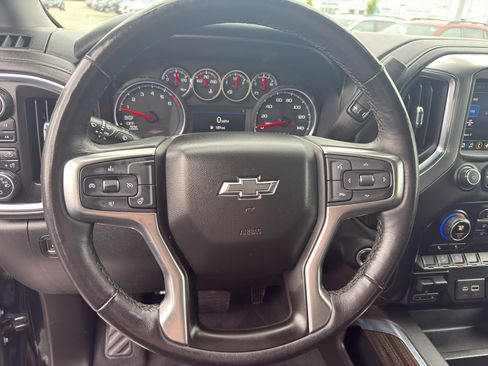 Certified 2020 Chevrolet Silverado 1500 LT Trail Boss AWD/4WD image 17