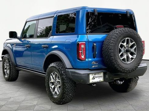 Used 2025 Ford Bronco Badlands AWD/4WD image 4