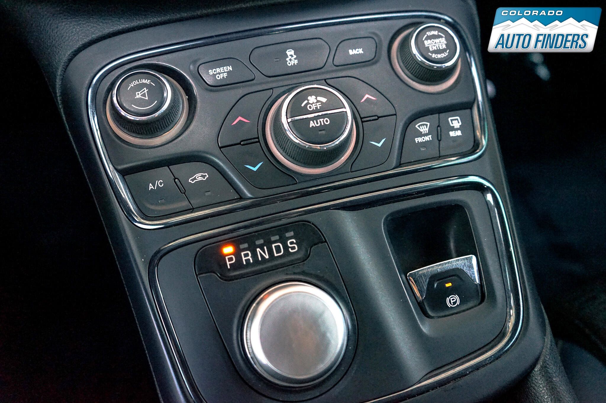 Used 2015 Chrysler 200 S w/ Navigation & Sound Group I AWD/4WD image 18
