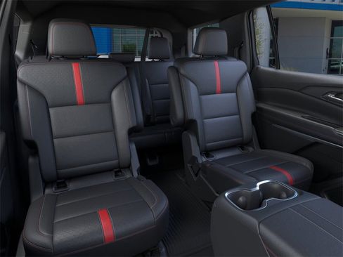 New 2026 Chevrolet Traverse RS w/ LPO, Floor Liner Package image 17