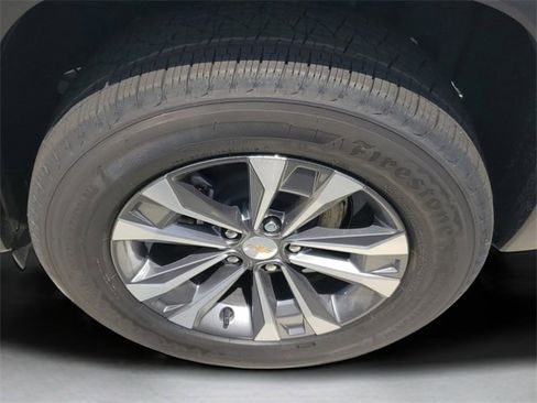 New 2026 Chevrolet Equinox LT image 9