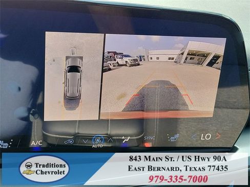 New 2026 Chevrolet Traverse LT w/ Driver Confidence Package image 15