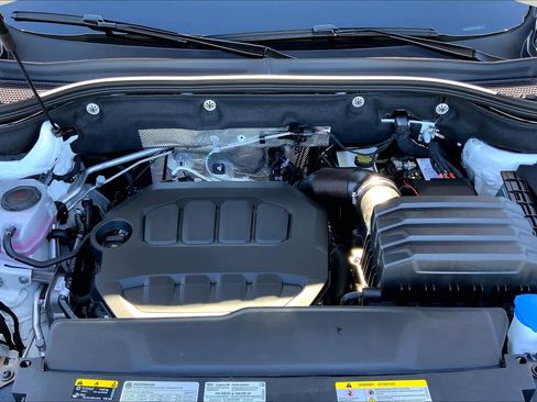 New 2026 Volkswagen Atlas Cross Sport SEL Premium R-Line AWD/4WD image 16