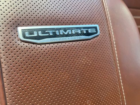 Used 2024 GMC Sierra 2500 Denali Ultimate image 19