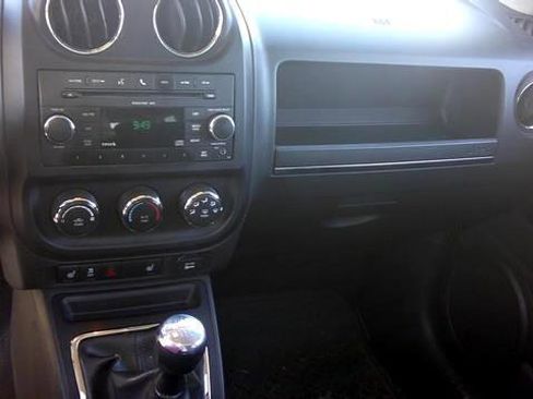 Used 2011 Jeep Patriot Latitude image 7