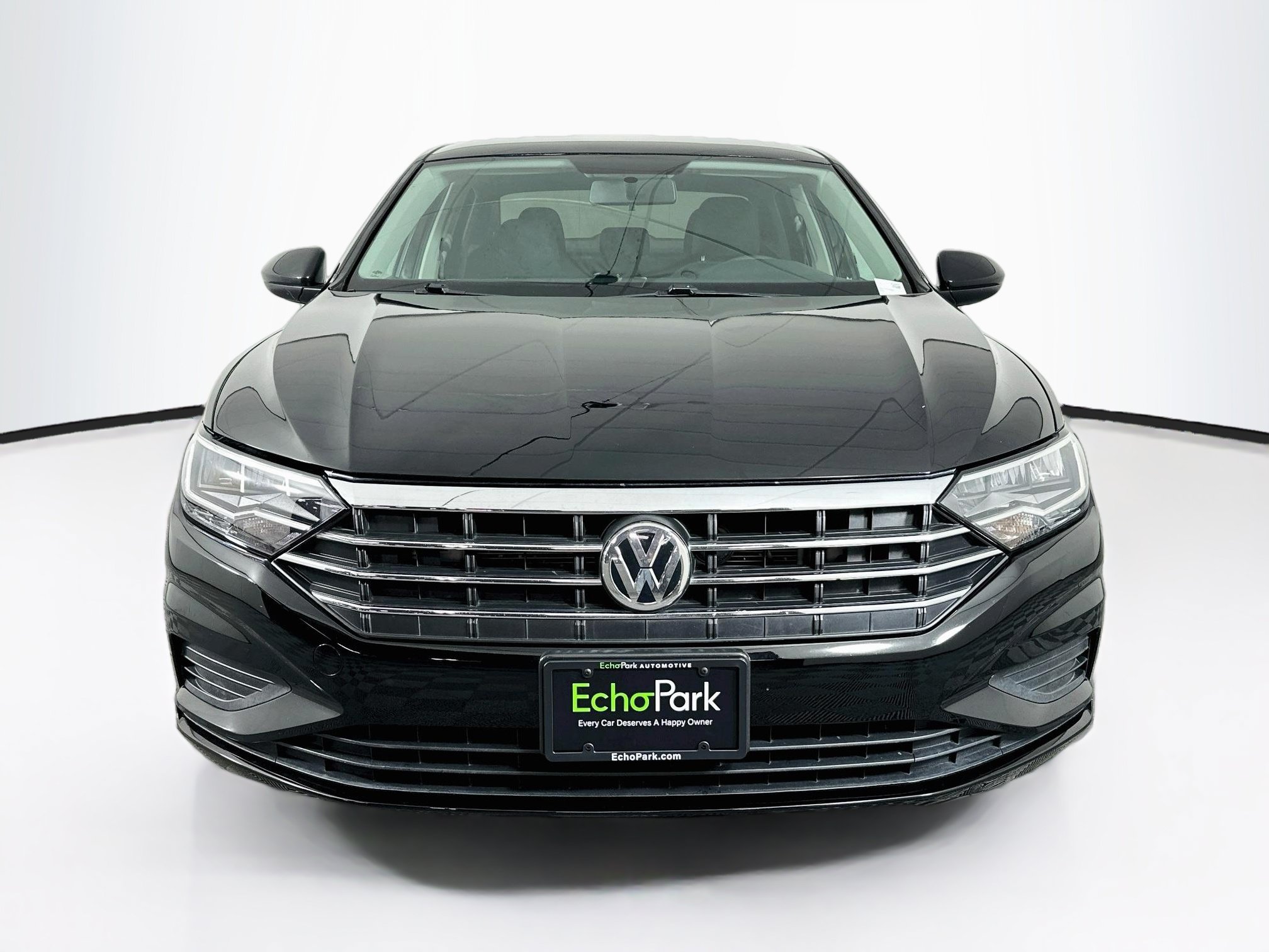 Used 2020 Volkswagen Jetta S w/ Driver Assistance Package FWD image 2